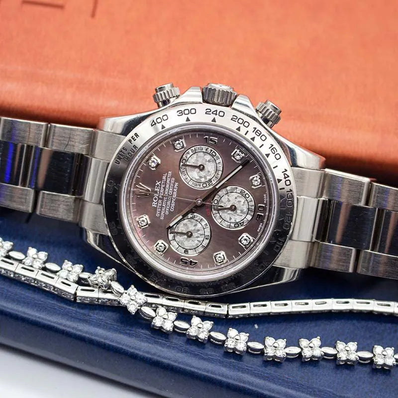 Rolex Daytona 116509 Tahitian Mother of Pearl Dial watch with a detailed face