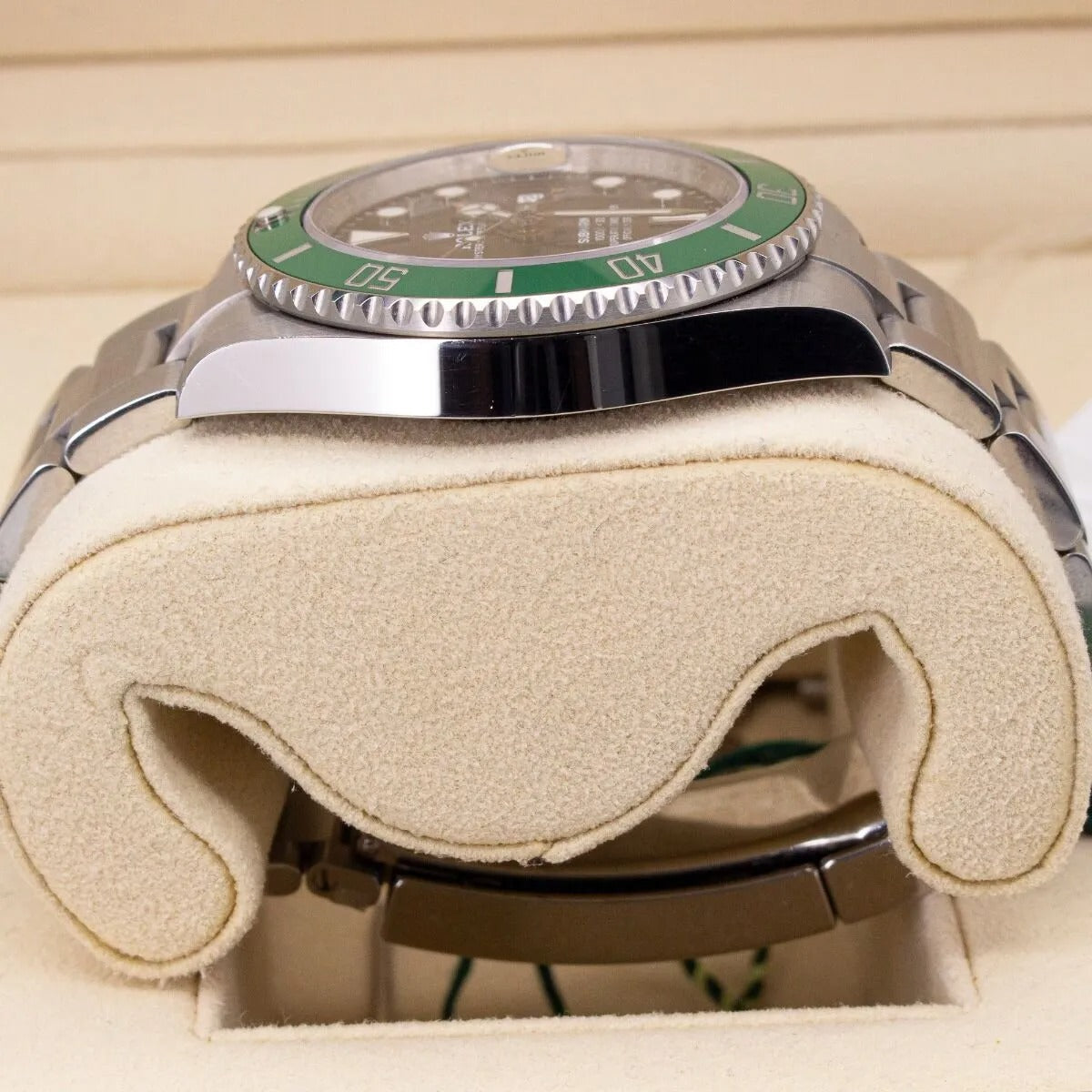 Rolex Submariner Date 126610LV Starbucks Oyster Bracelet 2023